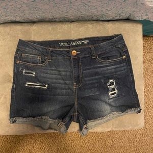Vanilla Star Mid-Rise Shorts